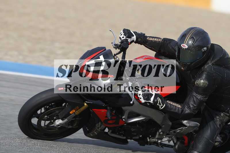 /Archiv-2024/01 26.-28.01.2024 Moto Center Thun Jerez/Gruppe gruen-green/77